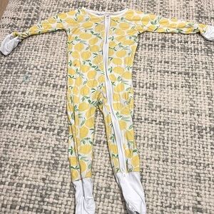 Little sleepies lemon bamboo pajamas 6-12 mos